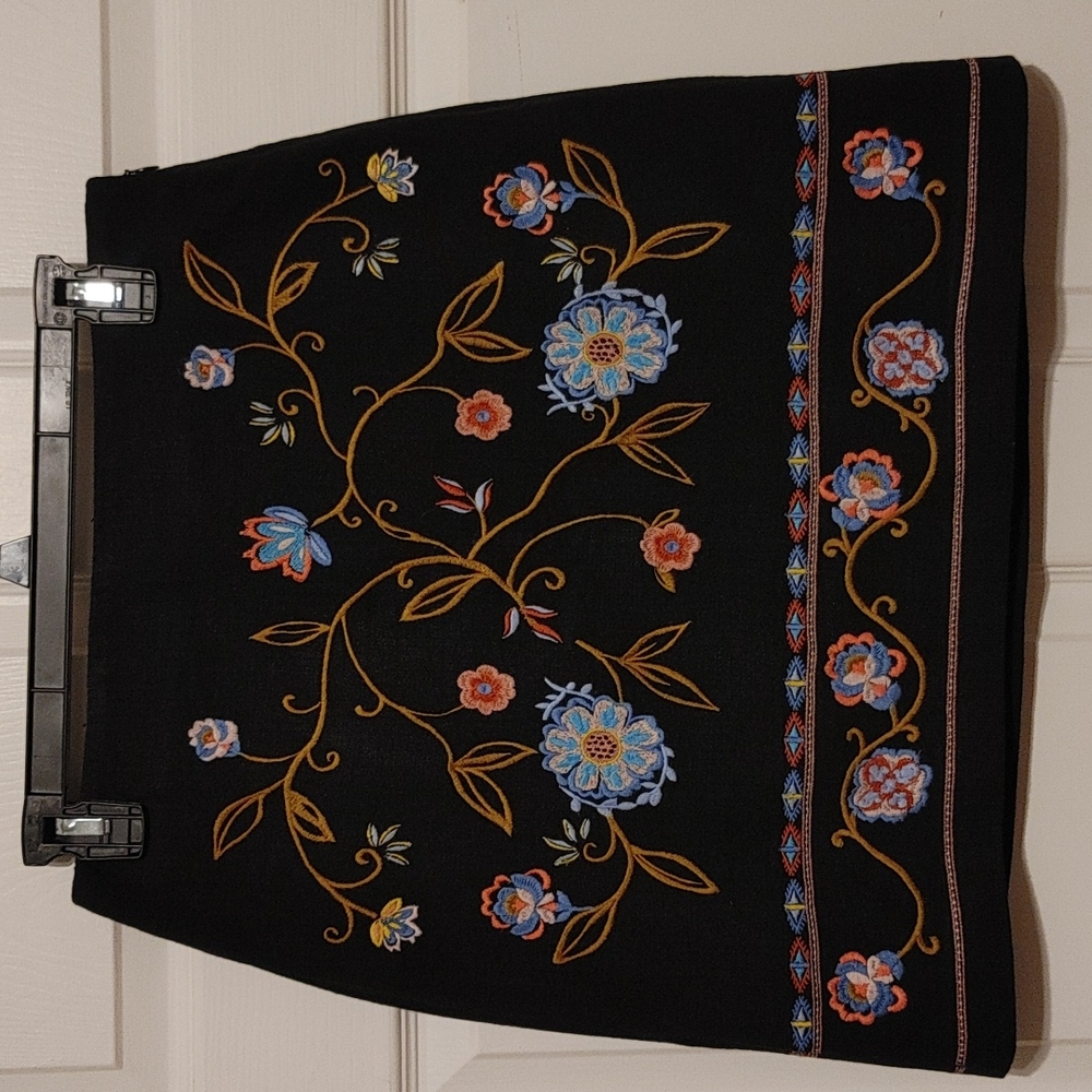 🌸 Loft Skirt NWOT